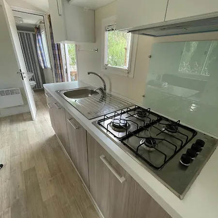 Camping Happy Camp Mobile Homes In Karavomilos *