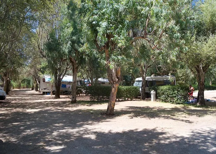 Happy Camp Mobile Homes In Karavomilos * Sami (Kefalonia)