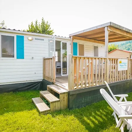 Happy Camp Mobile Homes In Karavomilos *