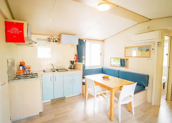 Happy Camp Mobile Homes In Karavomilos