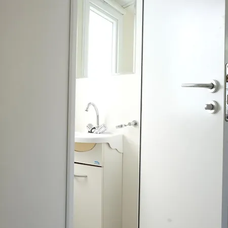 Happy Camp Mobile Homes In Karavomilos * Sami (Kefalonia)