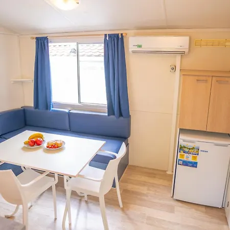 Campsite Happy Camp Mobile Homes In Karavomilos